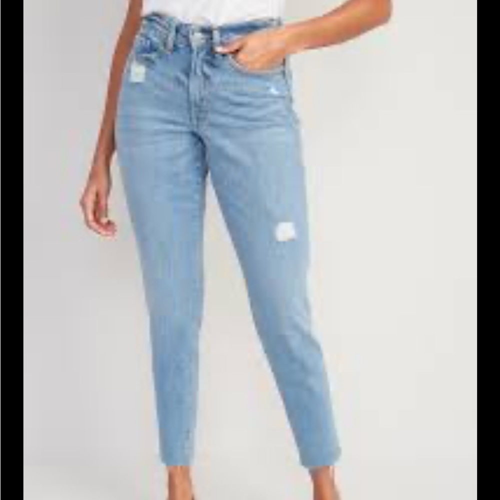 NWT! Old Navy Curvy OG Straight Distressed Jeans 12 Raw Hem Destroy